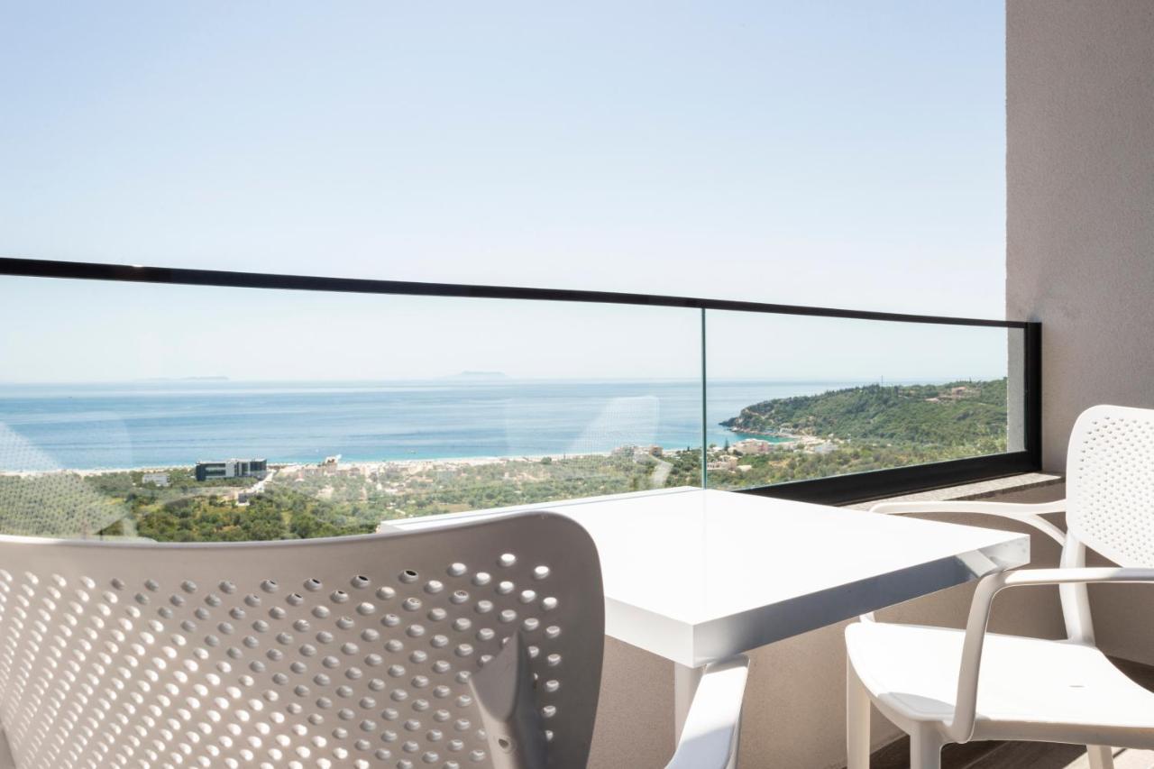 Hotel Wait 'n Sea Himarë