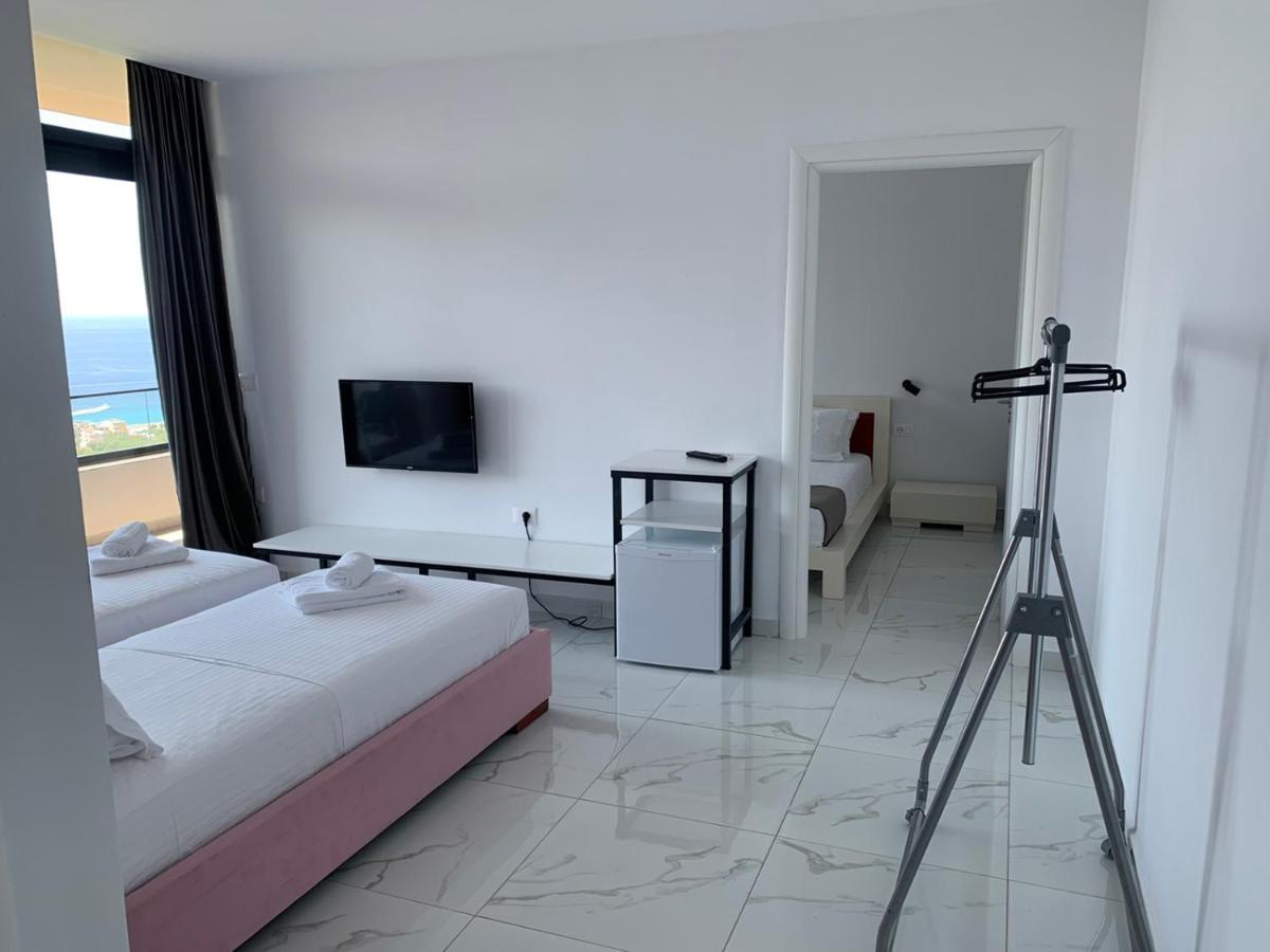 Hotel Wait 'n Sea 4*