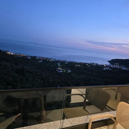 Wait 'N Sea Hotel Himare Exterior photo