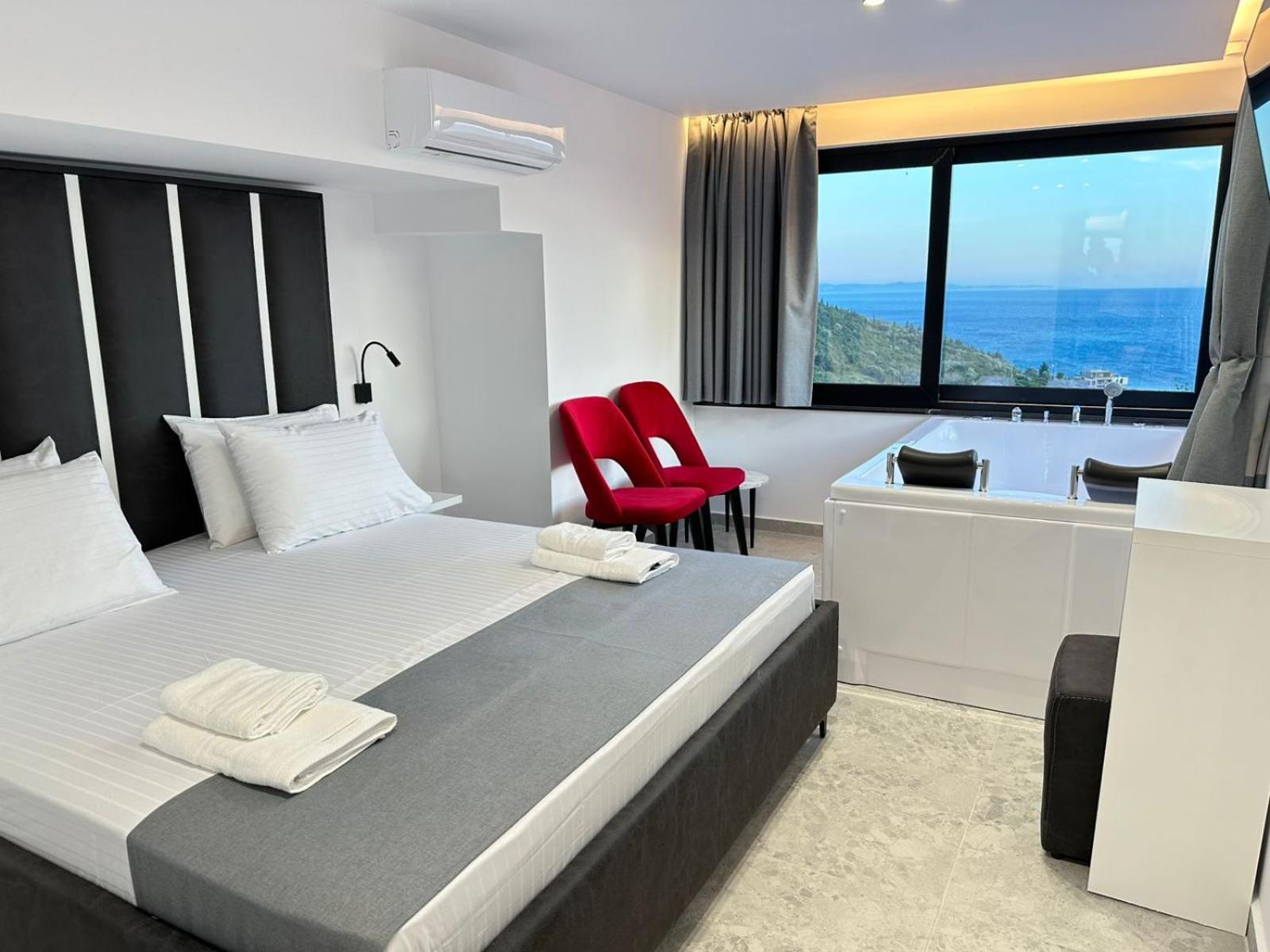 Wait 'n Sea 4* Himare